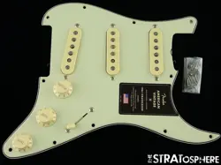 FENDER AV II AMERICAN VINTAGE 61 STRAT, LOADED PICKGUARD 1961 STRATOCASTER.