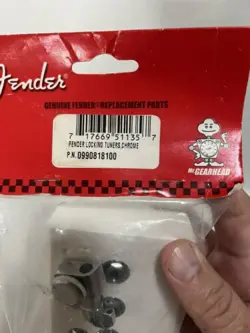 GENUINE FENDER 099-0818-100 6 INLINE STRAT TELE 2 PIN CHROME LOCKING TUNERS NEW