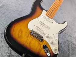 FENDER FSR MADE IN JAPAN TRADITIONAL II 50S STRATOCASTER 2-COLOR SUNBURST #GG9C1