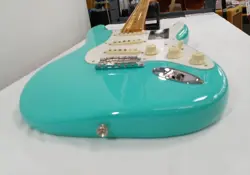 STRATOCASTER 2023 ELECTRIC