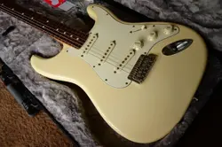 STRATOCASTER AMEPRO