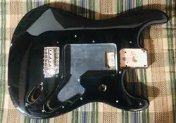 FENDER 2012 MIM