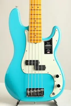 FENDER: AMERICAN PROFESSIONAL II PRECISION BASS V MIAMI BLUE