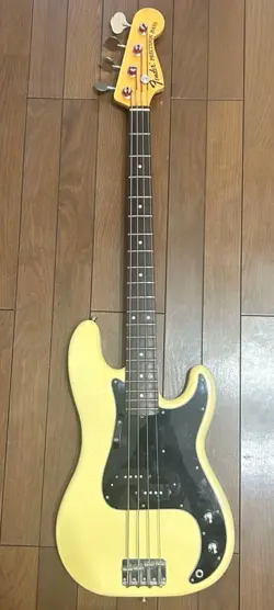 FENDER JAPAN PB70-70US PRECISION BASS VINTAGE WHITE MADE IN JAPAN