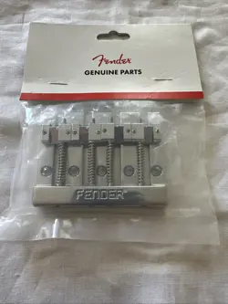 GENUINE FENDER BLOCK LOGO HIMASS™ BASS BRIDGE W/BRASS SADDLES 099-4408-000