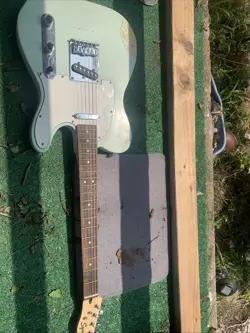 BABY BLUE TELECASTER (SELF RELIC) SQUIER BY FENDER