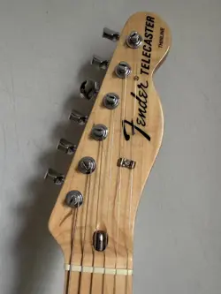 PRE-OWNED FENDER