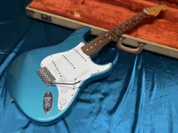 FENDER AMERICAN VINTAGE 62 STRATOCASTER LAKE PLACID BLUE