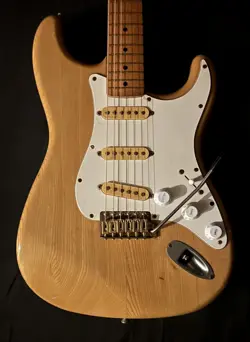 FENDER JAPAN ST72-55 (1980S) ELECTRIC GUITAR