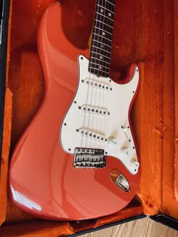 STRATOCASTER FESTA