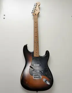 2010 FENDER MEXICO ROAD WORN PLAYER