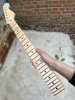 DIY 22FRETS FENDER STRAT SATIN NATURAL COLOR MAPLE ELECTRIC GUITAR NECK BONE NUT
