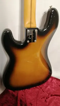 FENDER JAPAN PB57-53 ELECTRIC BASS GUITAR USED