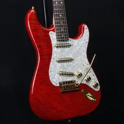 FENDER                  QUILT MAPLE STRATOCASTER NOS RED TRANS