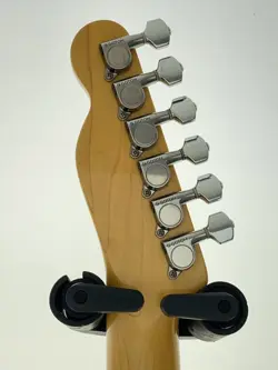 INCLUDED// FENDER JAP