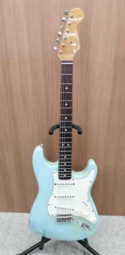 USA STRATOCASTER MODIFIED