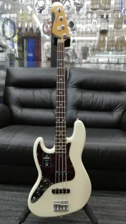 FENDER ELECTRIC BASS AMERICAN PROFESSIONAL II JAZZ