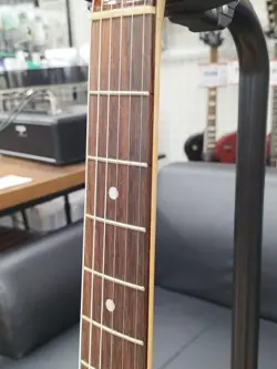 TELECASTER GUITAR 3-TONE