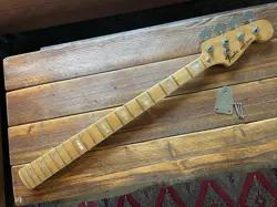 VINTAGE FENDER  BASS JAZZ NECK  1978 USA TUNERS NECK PLATE