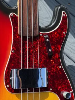 FENDER PRECISION FRETLESS