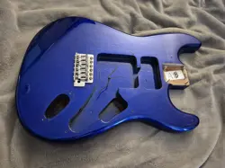 GUITAR BODY ELECTRON