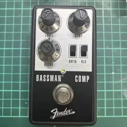 FINAL FENDER BASSMAN COMP BASS EFFECTOR