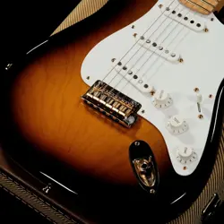 COMMEMORATIVE STRATOCASTER MN