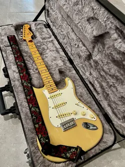 2021 FENDER STRATOCASTER MOD SHOP CUSTOM GUITAR BLONDE