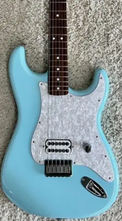 DAPHNE BLUE 0148020304