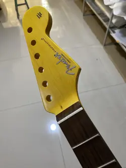 DIY ROSEWOOD 21FRETS YELLOW MAPLE ELECTRIC GUITAR NECK SUITABLE FOR FENDER STRAT