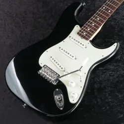 ELECTRIC GUITAR FENDER MADE IN JAPAN 2023 TRADITIONAL II 60S STRATOCASTER USED