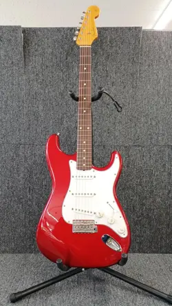 FENDER JAPAN STRATOCASTER ELECTRIC GUITAR VINTAGE STYLE 3.3KG USED