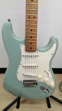 FENDER MEXICO 1996