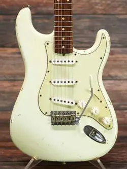 FENDER CUSTOM SHOP 1960 STRATOCASTER RELIC 2001