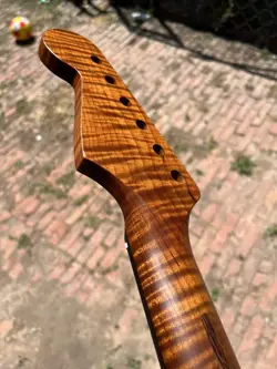 AAA MATTE ROSEWOOD 22FRETS FENDER STRAT ROASTED FLAME MAPLE ELECTRIC GUITAR NECK