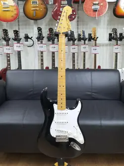 ST-69TX STRATOCASTER BLACK