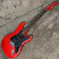 SQUIER BY FENDER SST-314H-55 STRATOCASTER RED MADE IN JAPAN 1982-1984 E.GUITAR