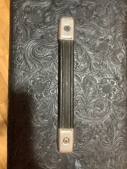 EMPTY VINTAGE FENDER TWIN REVERB AMP CABINET