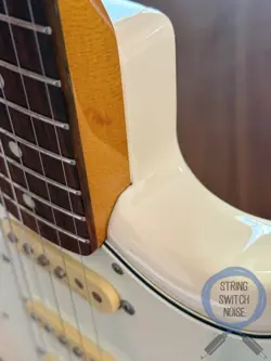 FENDER STRATOCASTER ’62