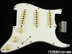 PICKGUARD STRAT 