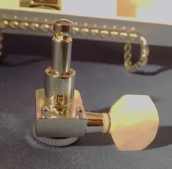 HIPSHOT FENDER DROP-IN UPGRADE DIRECTROFIT LOCKING 2-PIN TUNER KIT, CHROME NEW!