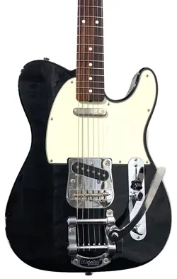 GUITAR BLACK BIGSBY