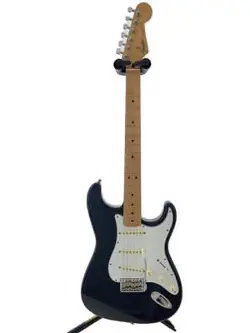 FENDER JAPAN   ELECTRIC GUITAR   STRAT TYPE   BLACK   SSS   SYNCHRO TYPE   ST4