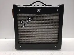 FENDER MUSTANG I 20 WATT GUITAR AMPLIFIER (TESTED)