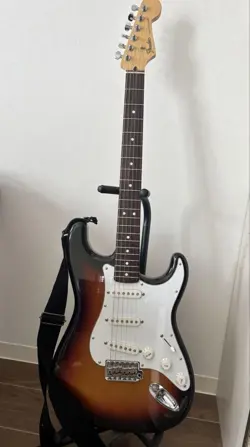 JAPAN STRATOCASTER 2014