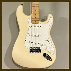 FENDER JAPAN STRATOCASTER VAN ZANT