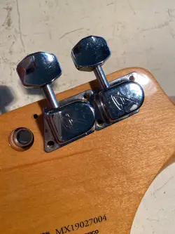 STRATOCASTER SCHALLER