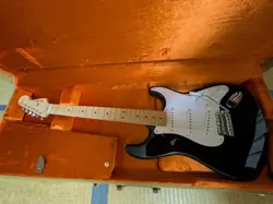 ELECTRIC GUITAR FENDER USA ERIC CLAPTON STRATOCASTER BLACK 2023 S/N US23040449