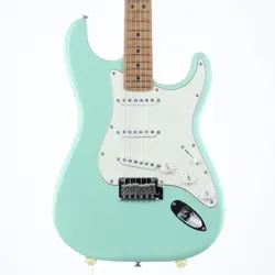 FENDER LIMITED EDITION PLAYER STRATOCASTER W/FAT 50S P.U. SURF GREEN
