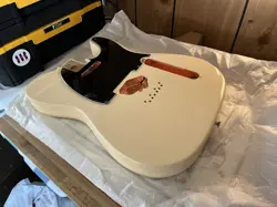 GENUINE FENDER MEXICO TELECASTER ALDER BODY VINTAGE BRIDGE MOUNT - OLYMPIC WHITE